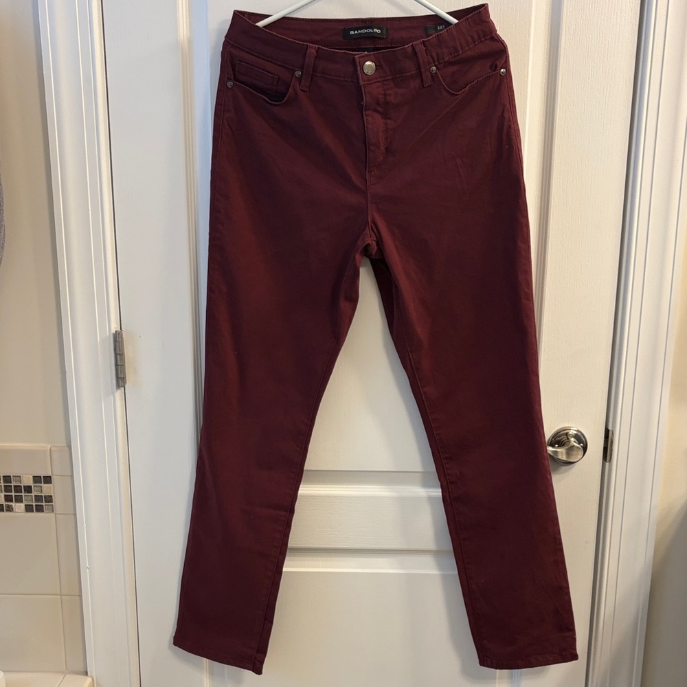 Bandolino Women's Maroon Straight Leg Jeans